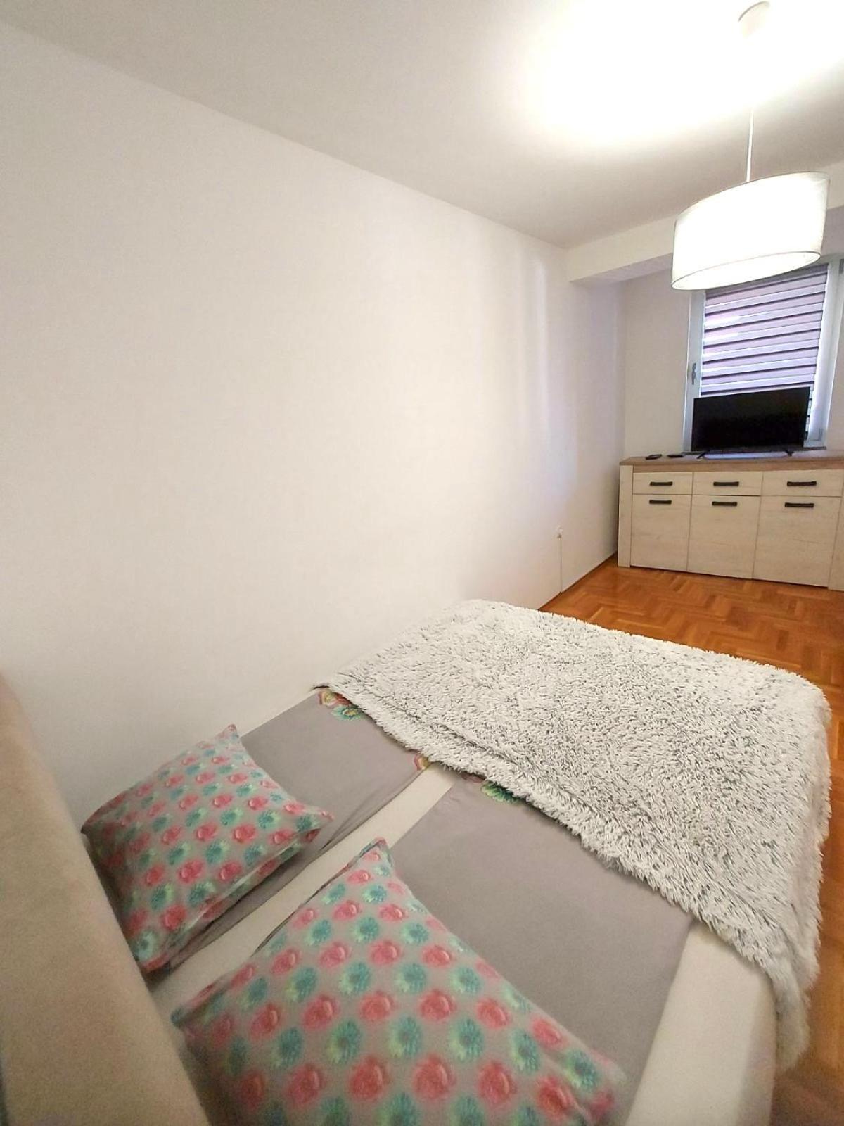 Apartman City Center 4-Setaliste Prijedor Exterior foto